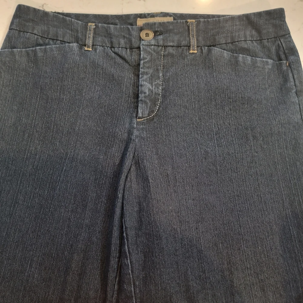 Khakis zipper closure blue jeans size 6 petit